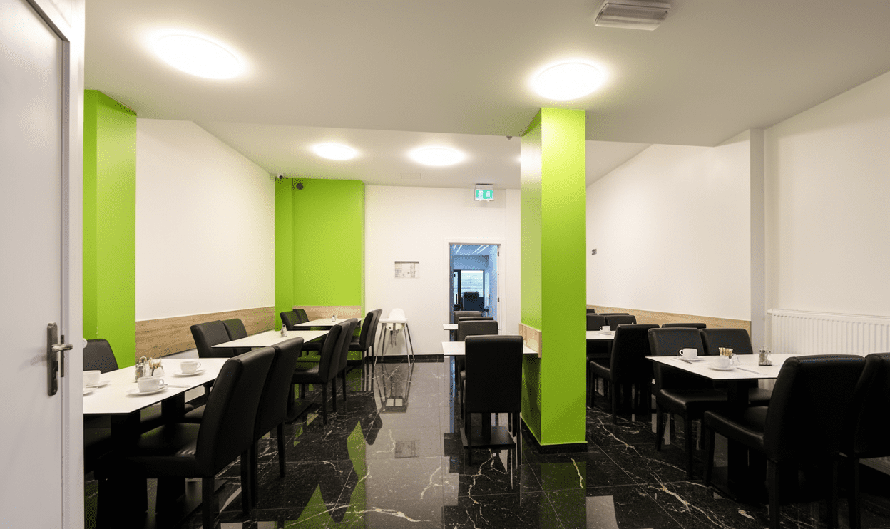 Salle pour petit-déjeuner